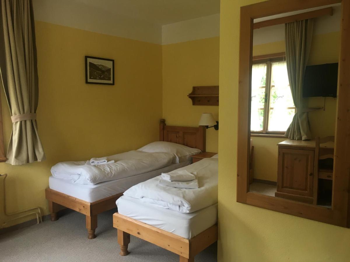 Alpsky Hotel Špindlerŭv Mlýn Buitenkant foto