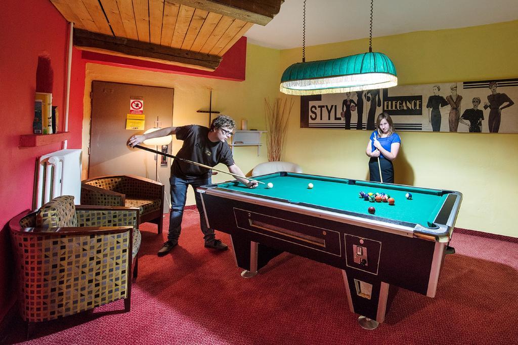 Alpsky Hotel Špindlerŭv Mlýn Buitenkant foto