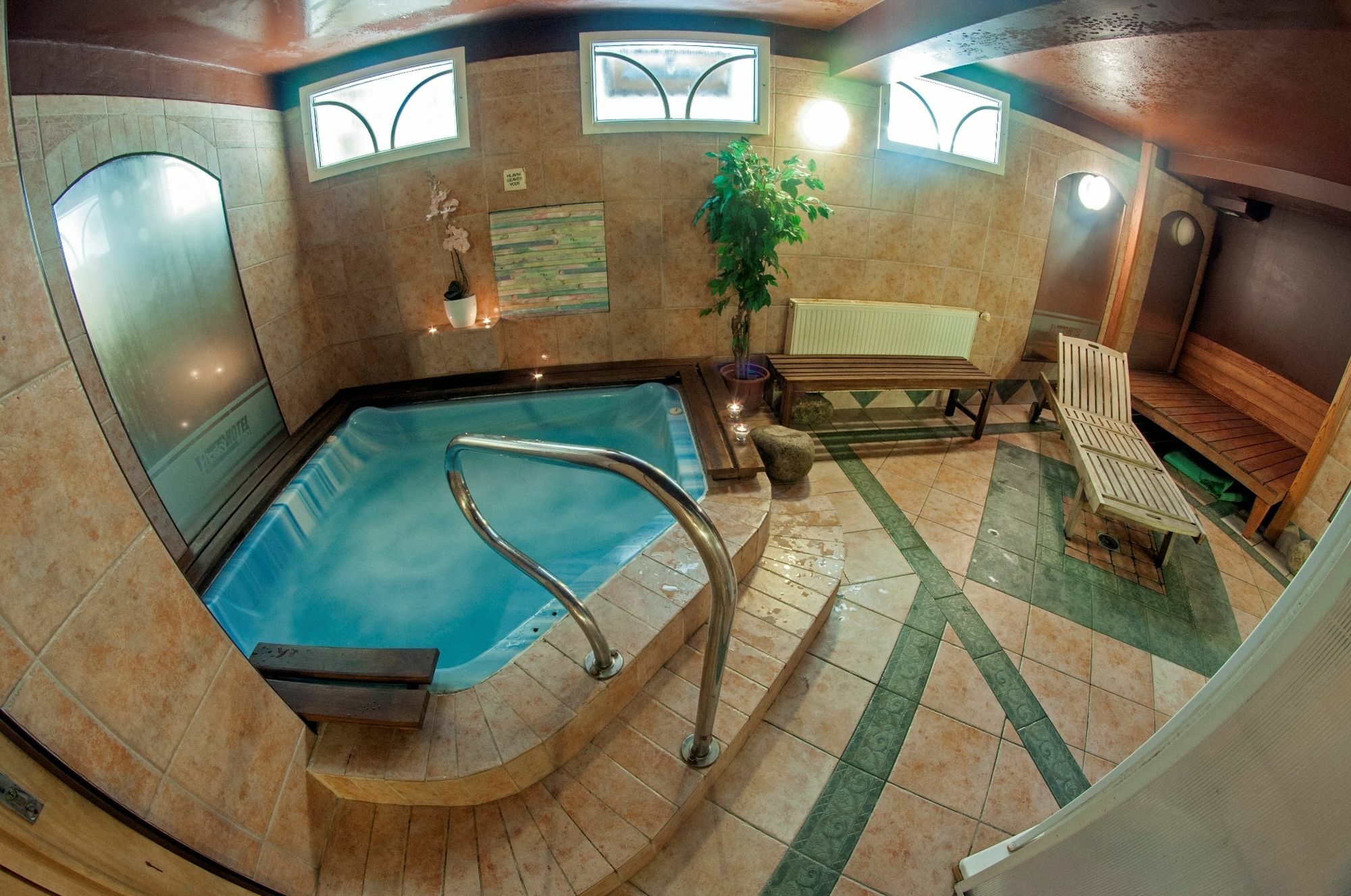 Alpsky Hotel Špindlerŭv Mlýn Buitenkant foto